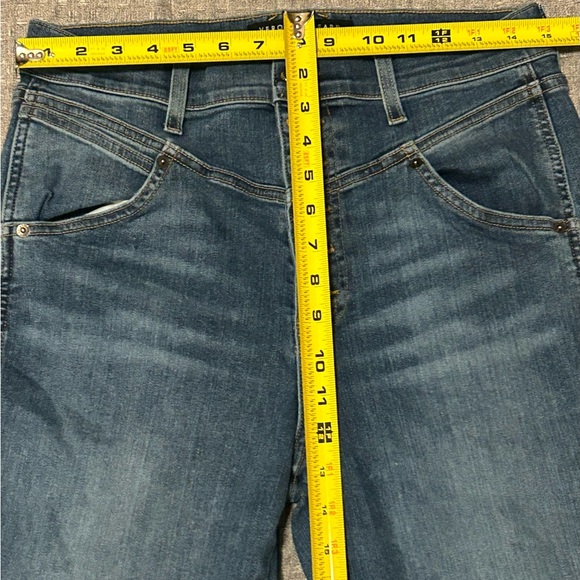 💕VERONICA BEARD💕 Ryleigh Slim-Straight Jeans size 30 - Picture 8 of 10